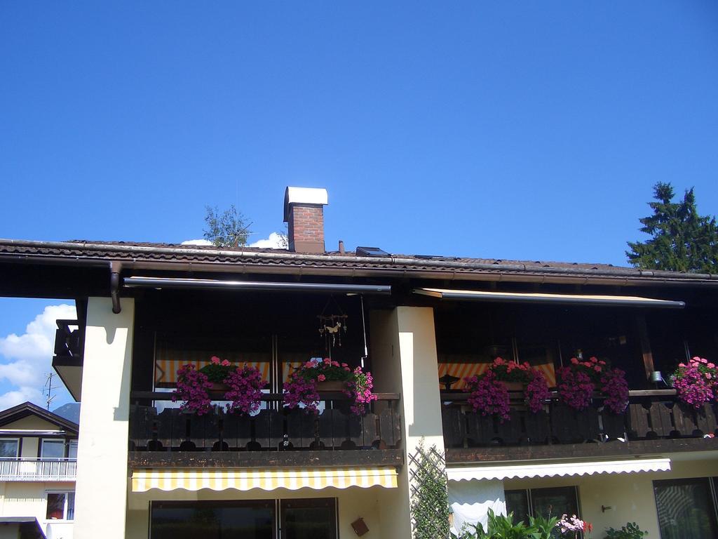 Ferienwohnung Franziska Garmisch-Partenkirchen Zimmer foto